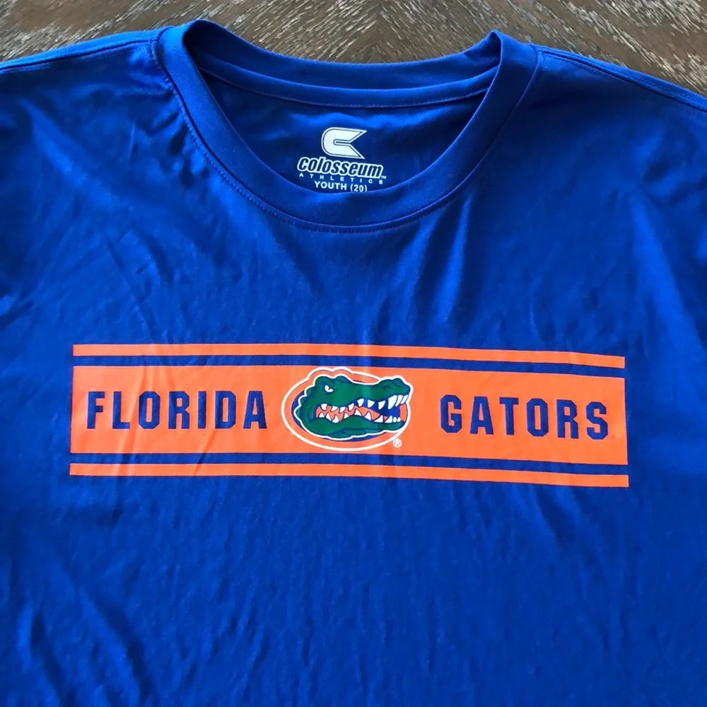 University of Florida Gators DriFit Shirt Y-XL NWT